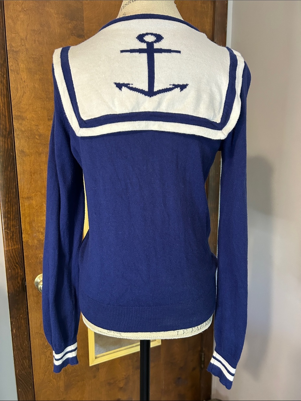 Hot Topic Anchor Cardigan